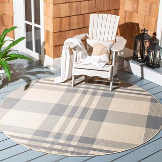 Courtyard Jolene Round Area Rug
