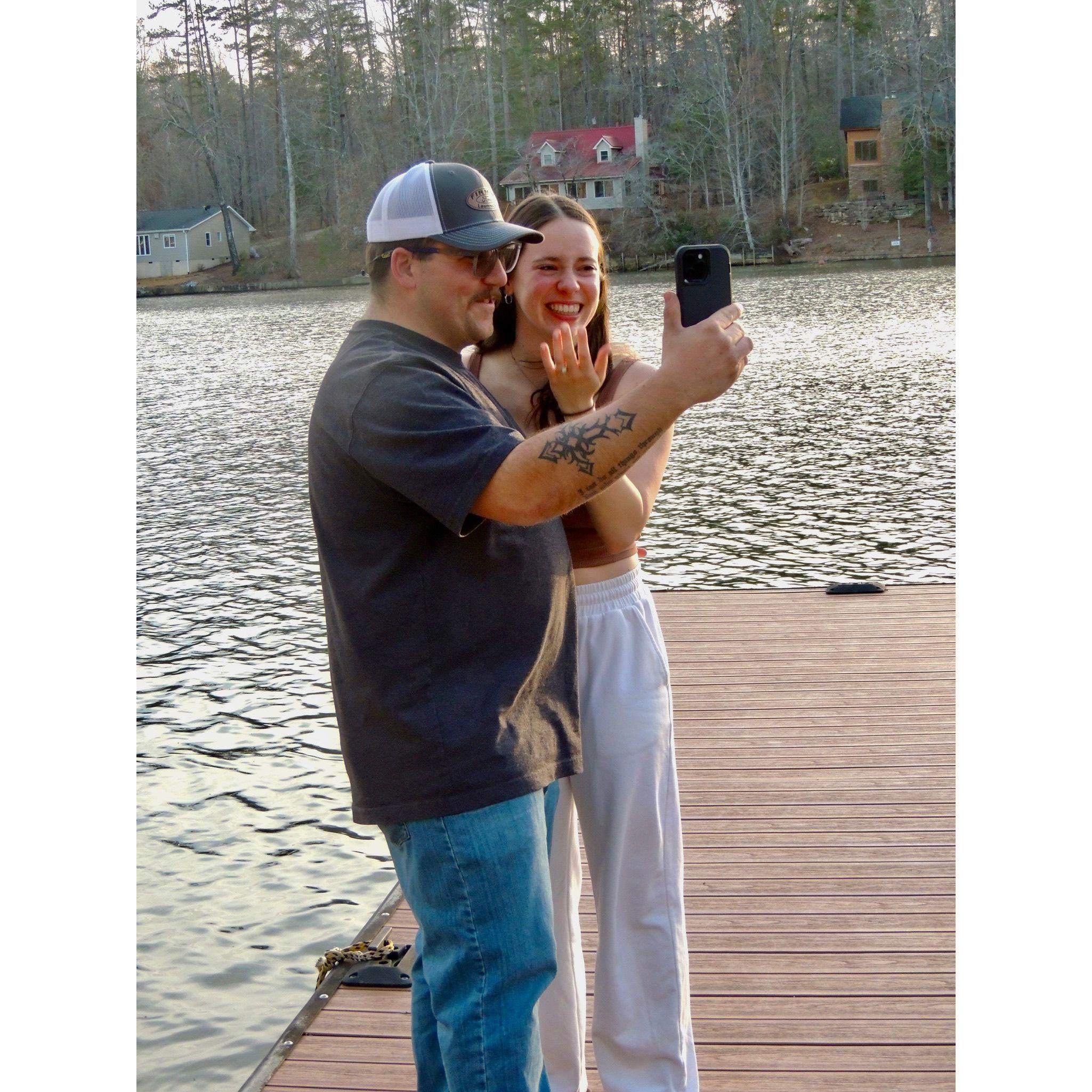 Faith promised her mom they'd FaceTime her right after the engagement!