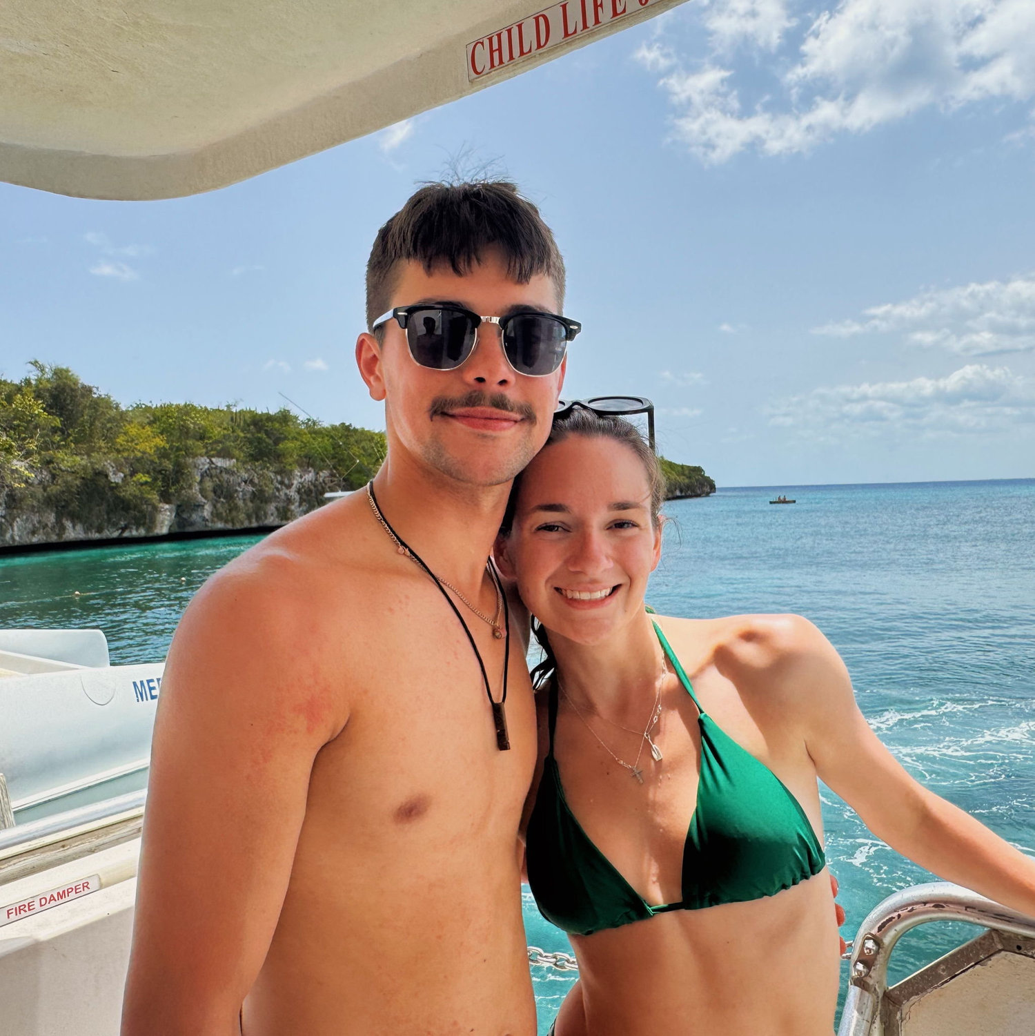 Isla Catalina with the York family for vacation!