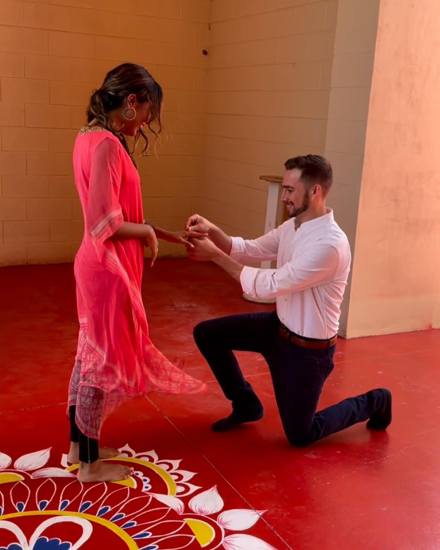 The Wedding Website of Manasi Sinha and Chris Ellis