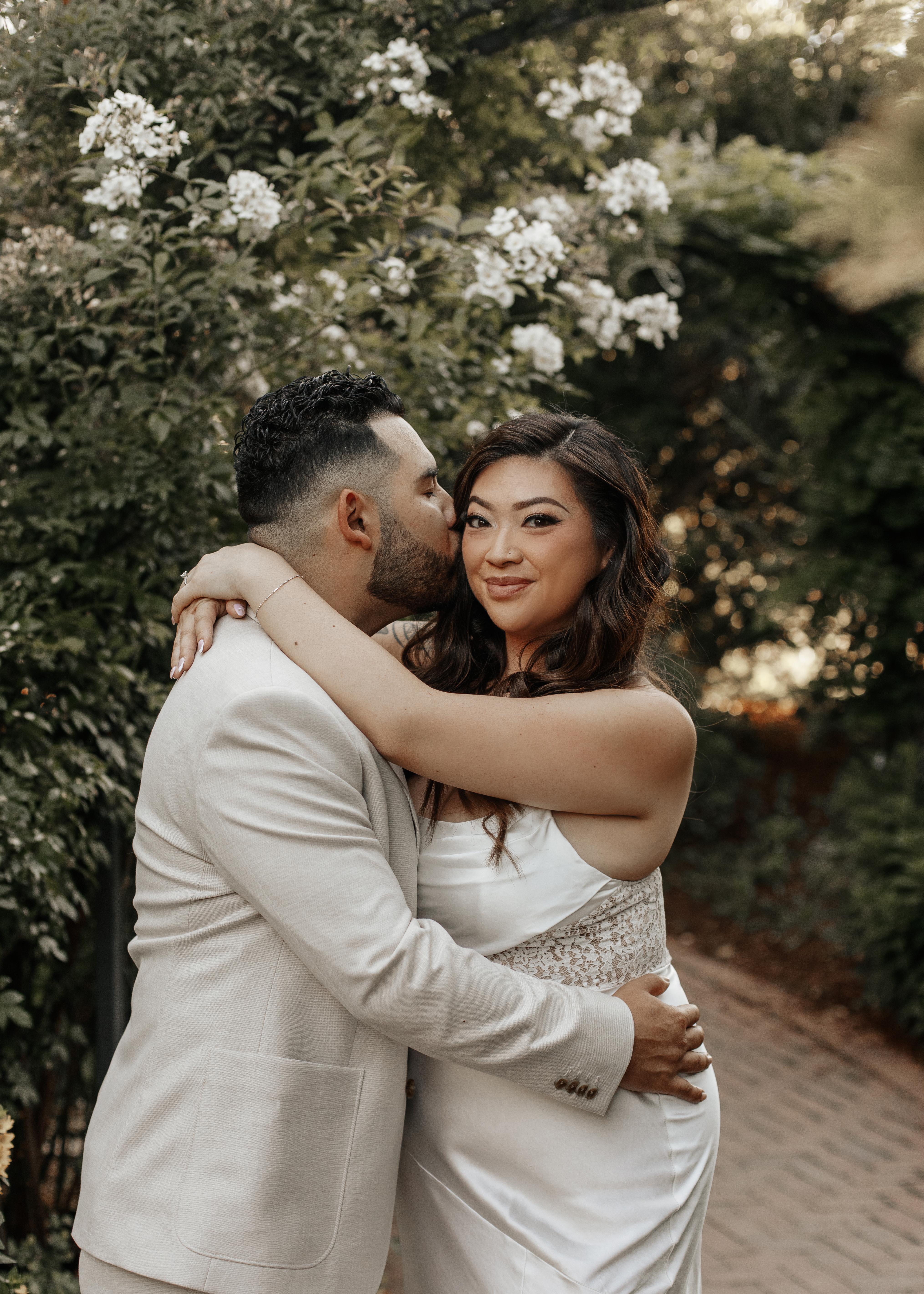 The Wedding Website of Thuyann Nguyen and Andy Lopez