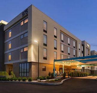 The Wedding Website of Rebecca Rothemich and Kyle Burke