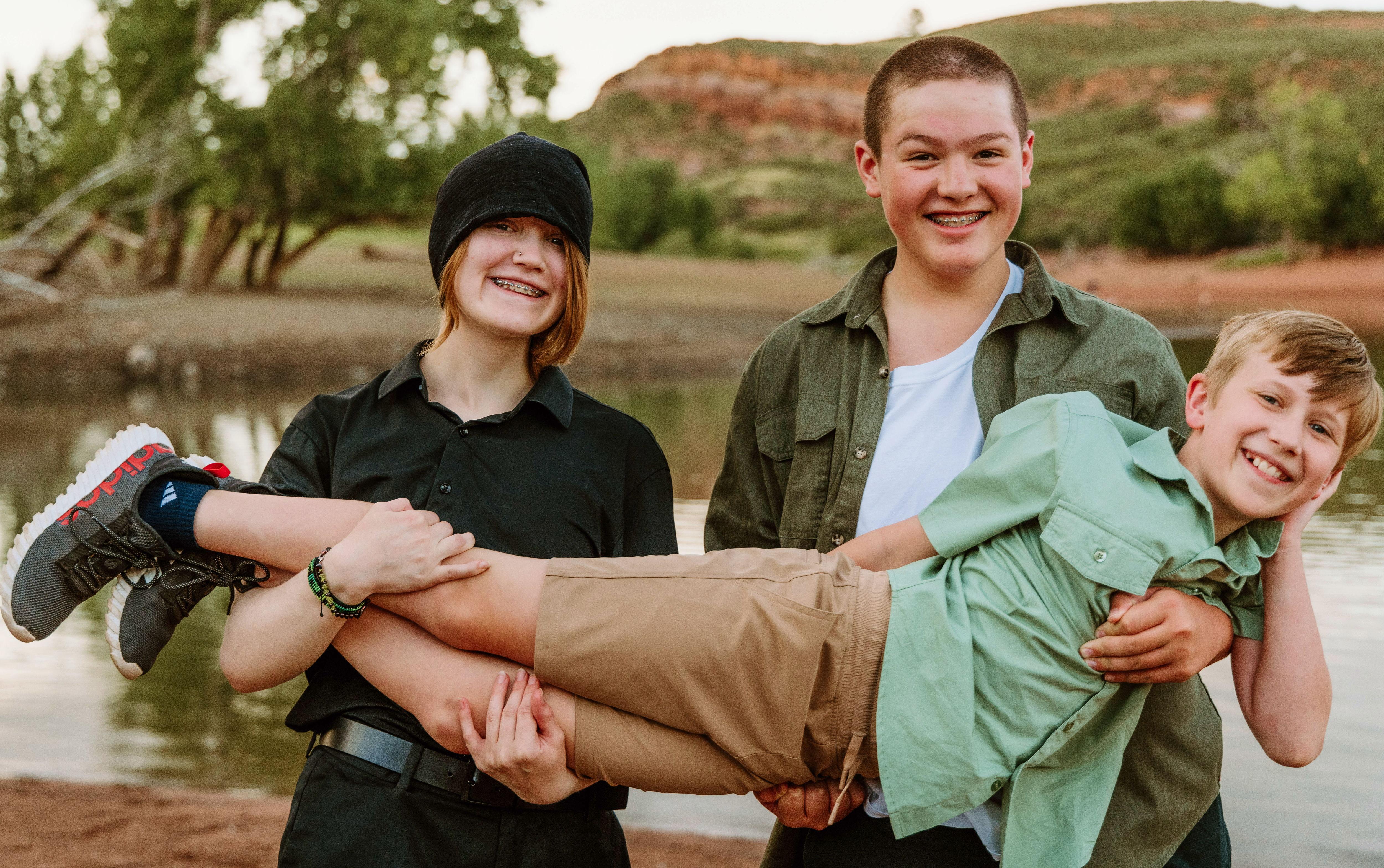 The Wedding Website of Erica Reich and Keonemana Shrinski