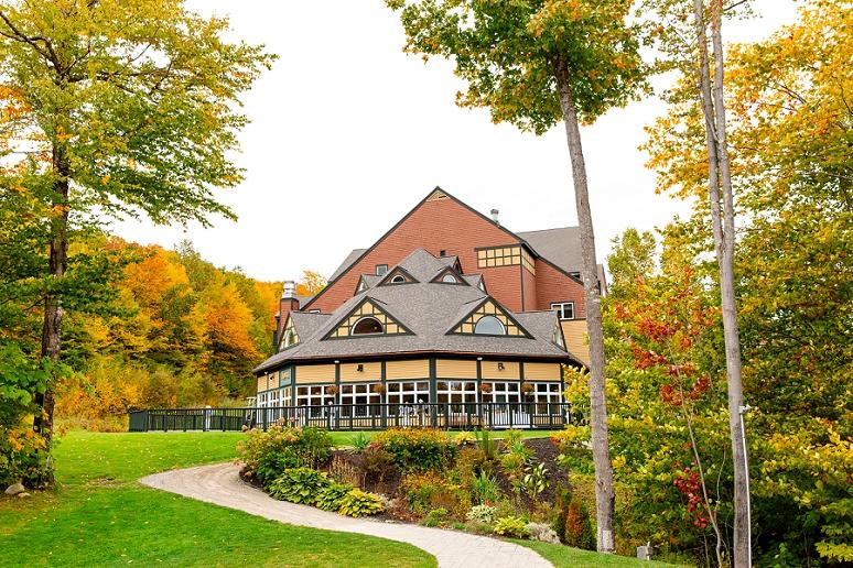 The Wedding Website of Maddie Creamer and Sean Bacon