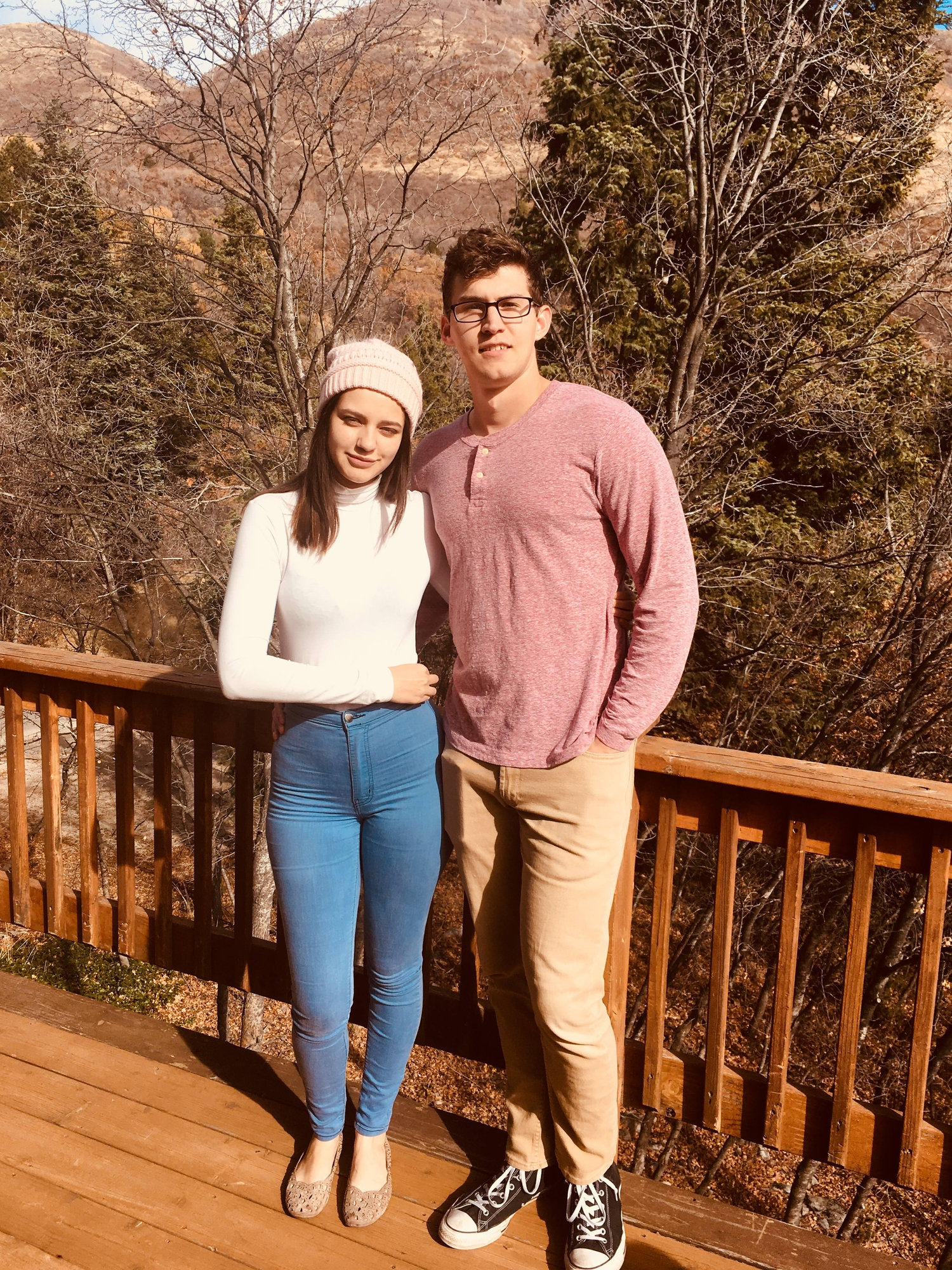 The Wedding Website of Dallas  Anderson  and Veronica  Tita