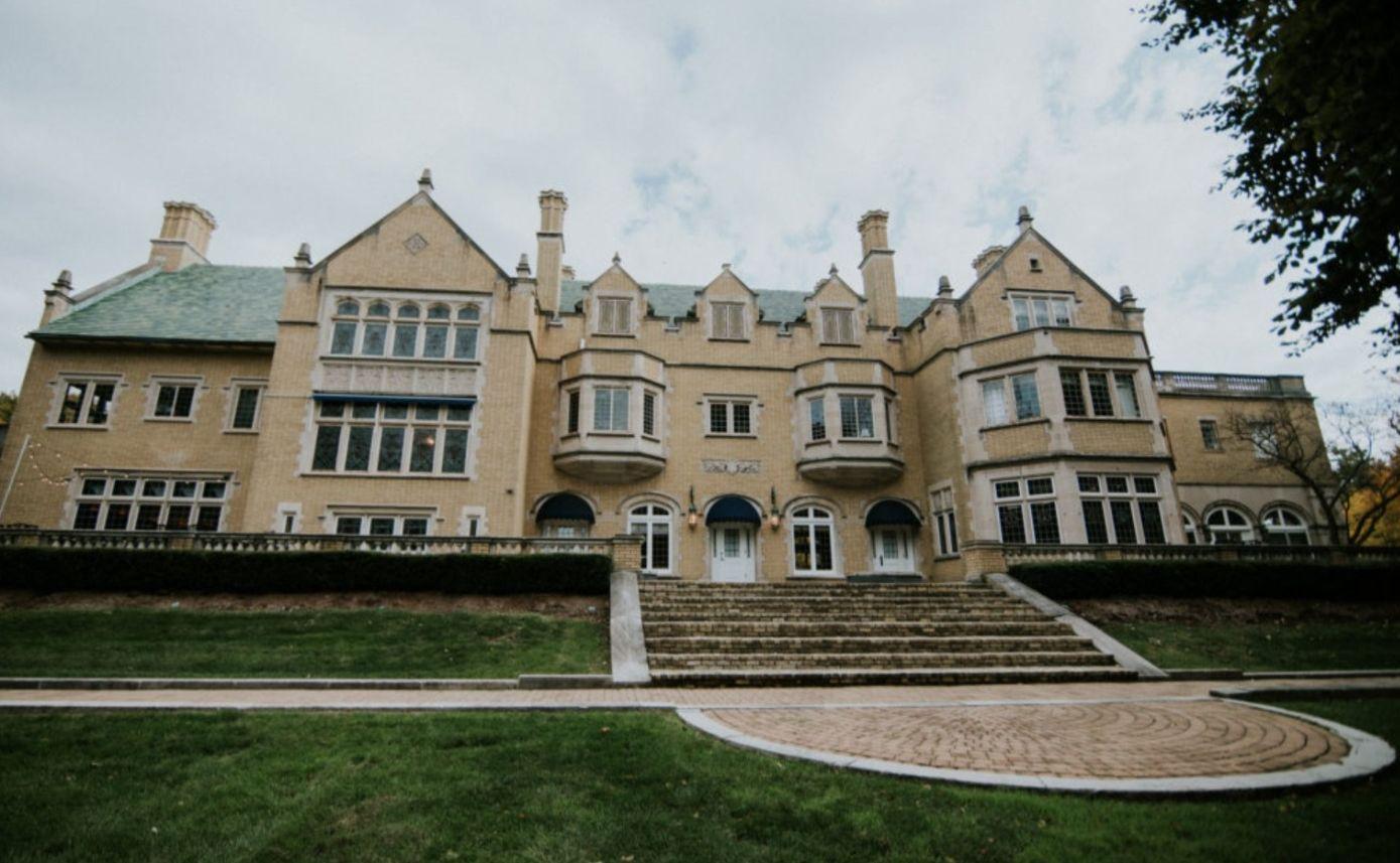 The Wedding Website of Tatton Strassheim and Sarah Pugsley