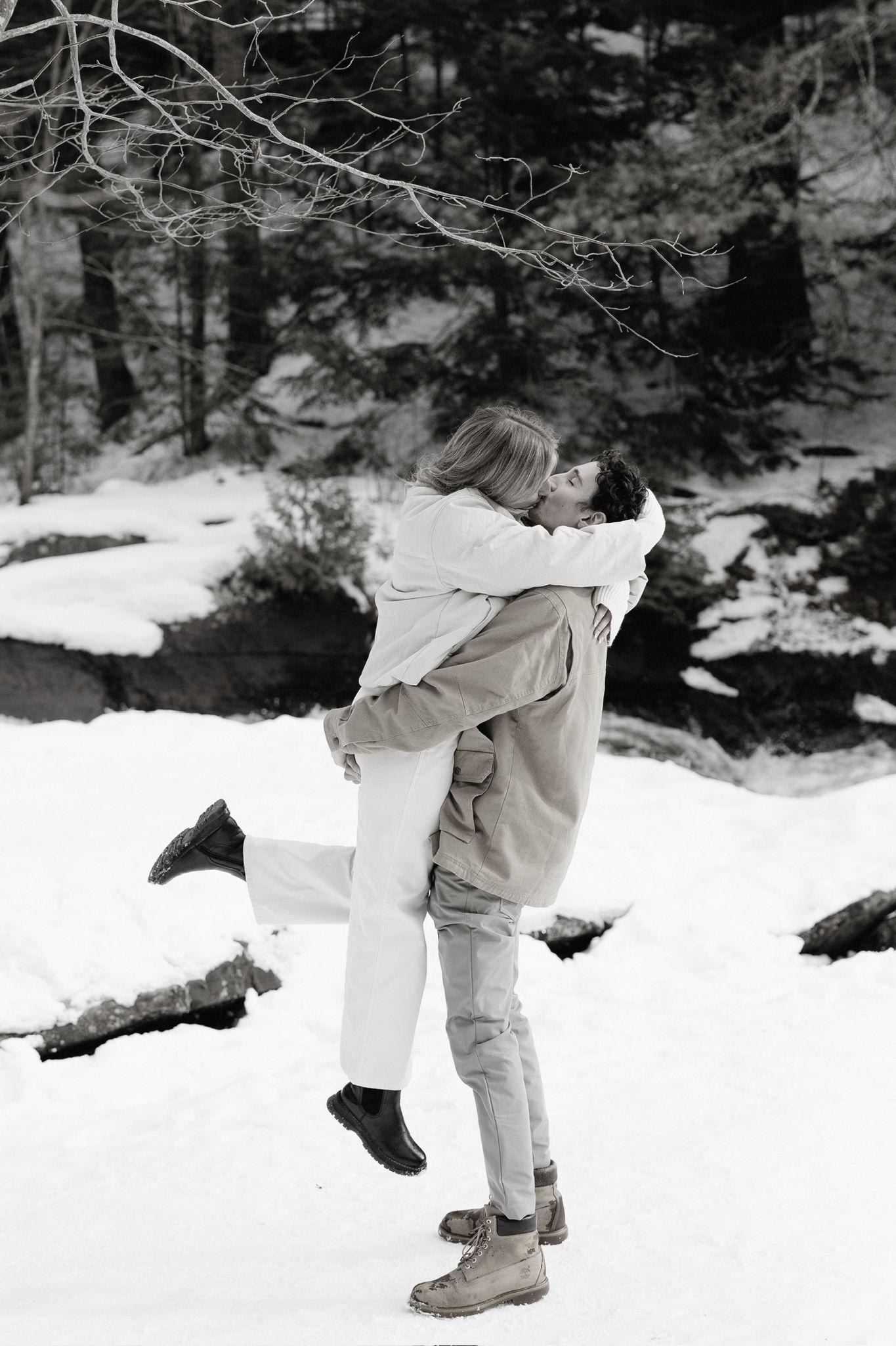The Wedding Website of Samantha Kobitowich and Reece Fuller