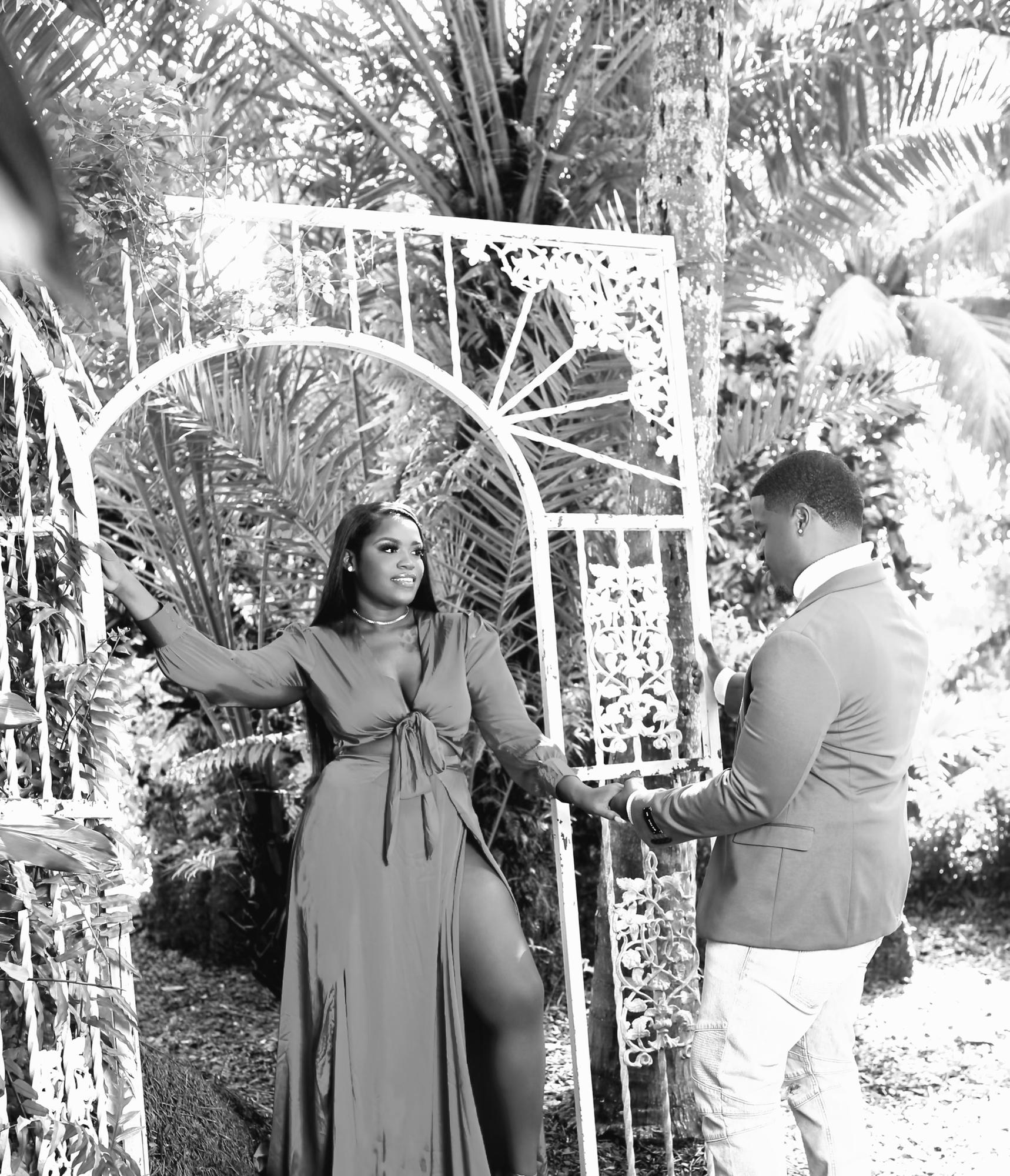 2021 Save the date photoshoot.