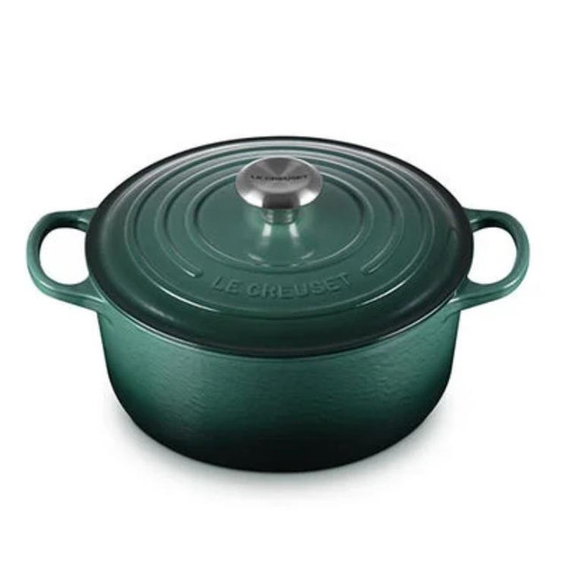 Signature Round Dutch Oven