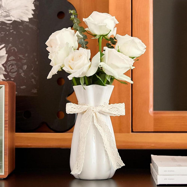 SEUYUCL White Ceramic Flower Vase, 8'' Modern Decorative Vases Minimalism Boho Vases for Home Decor, White Vase for Table Centerpieces Living Room Office Wedding Farmhouse Decor
