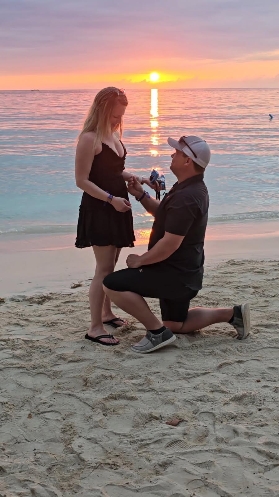 The Wedding Website of Patrick Meyer and Amanda Richardson