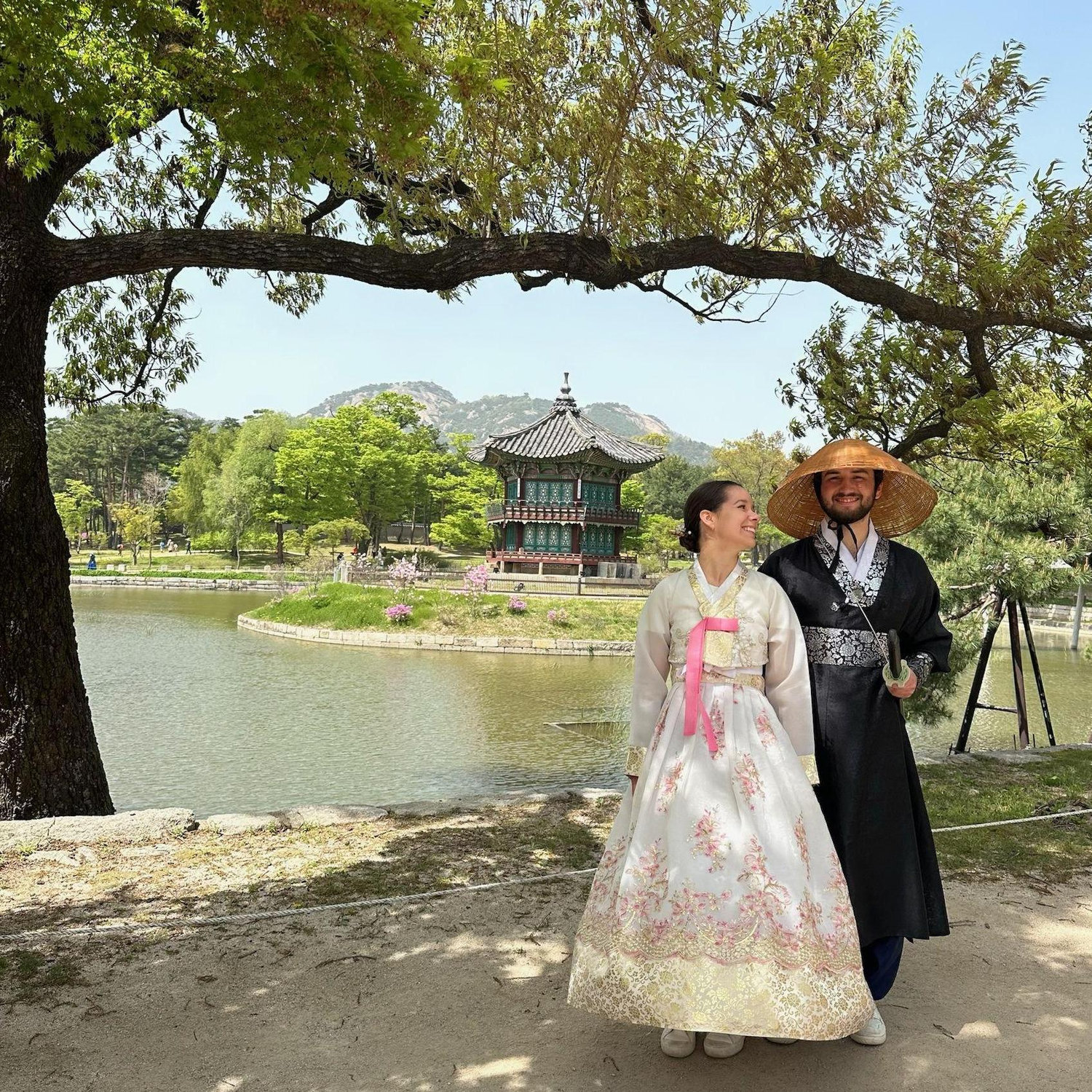 Visting Julia's family in Seoul (2024)