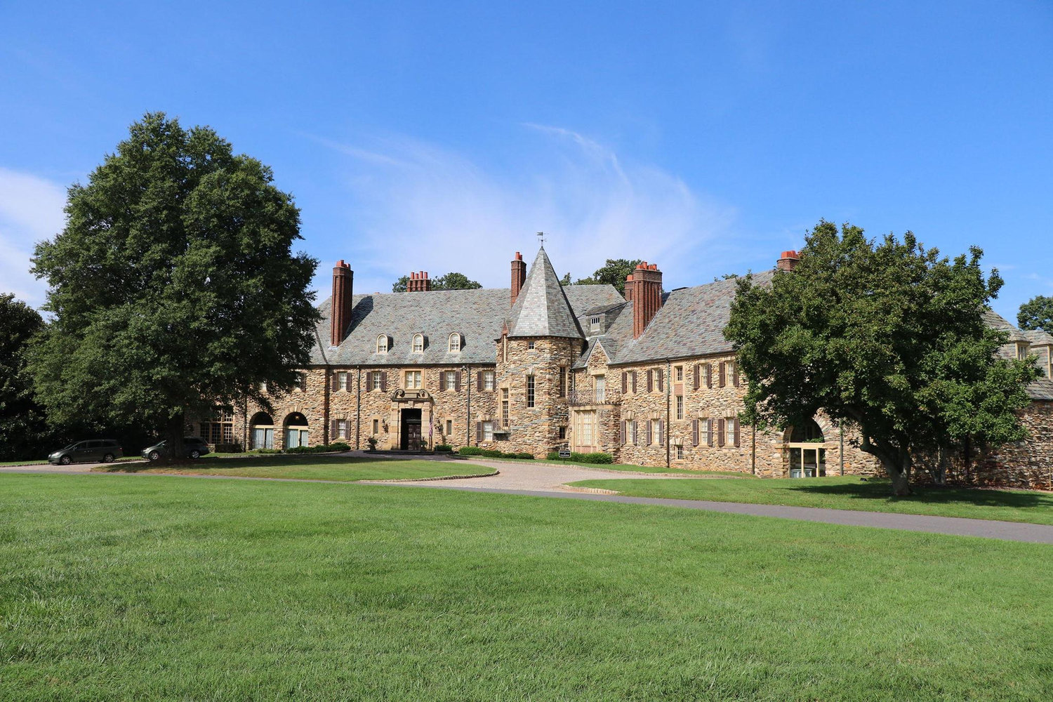 The Wedding Website of Cassie Joseph and Larry Swinton
