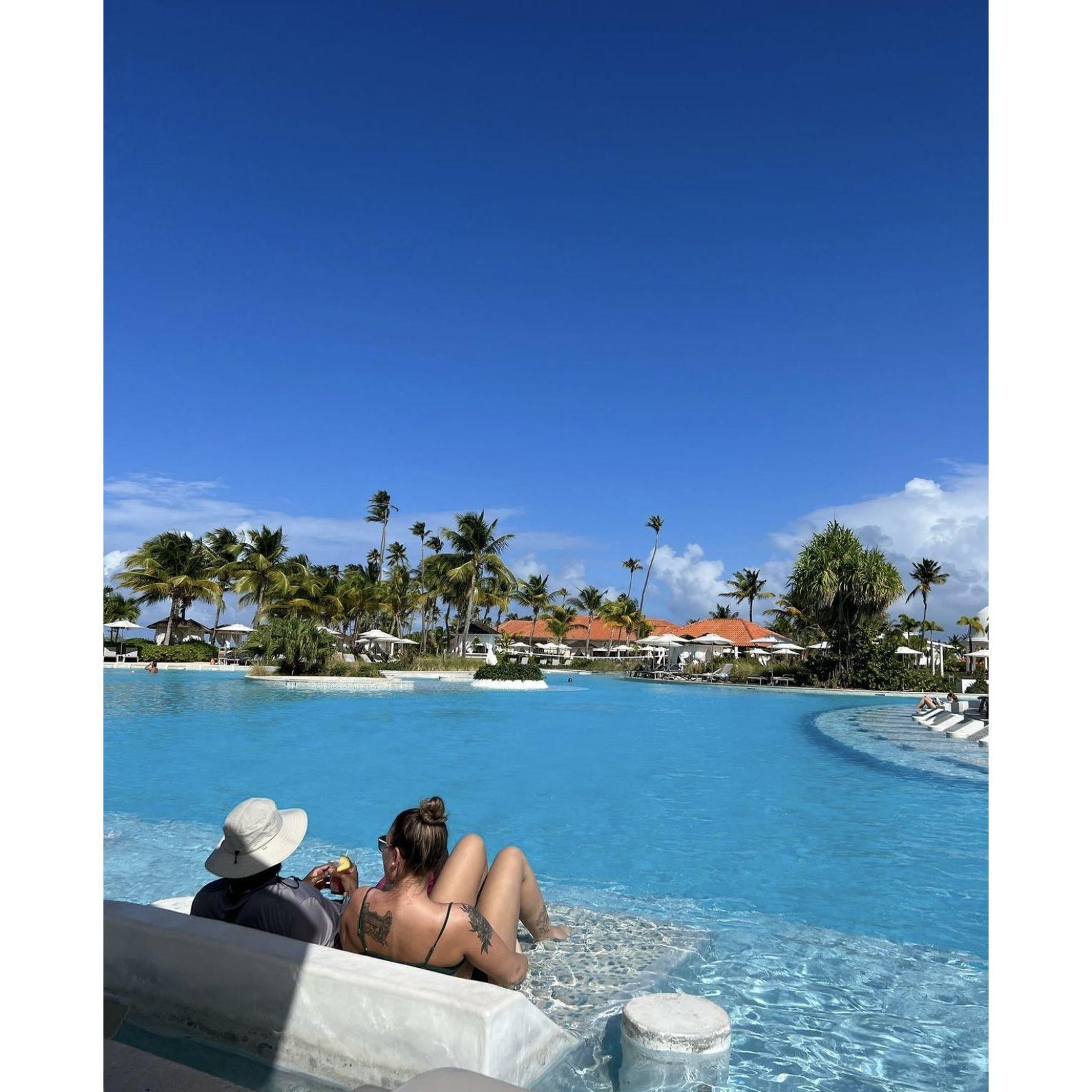 Discovering that dark rum in Pina Coladas is WAY better than light rum - PR December 2021