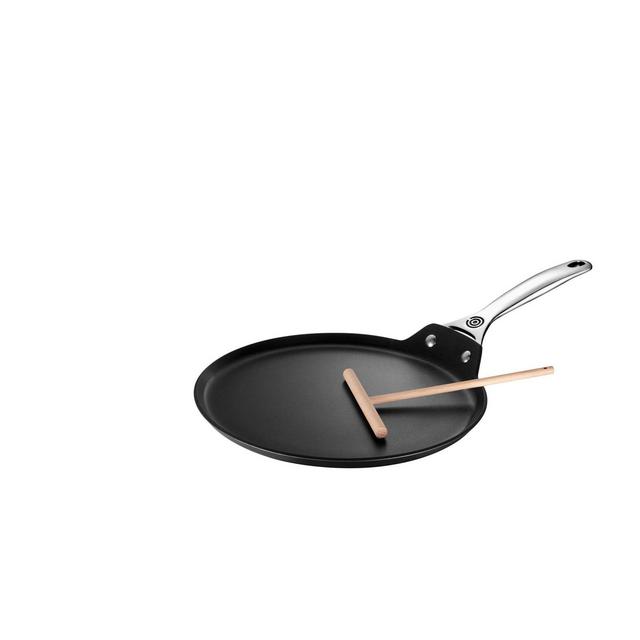 Le Creuset® Toughened Nonstick Pro 11-Inch Crepe Pan with Rateau