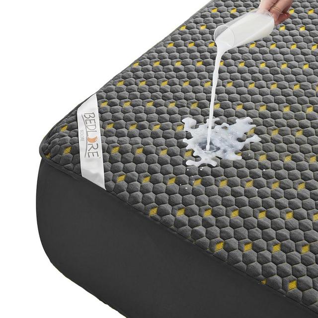 Waterproof Mattress Protector, King Size Mattress Pad Fitted 6"-18" Deep Pocket, 3D Air Fabric Breathable Bed Mattress Cover Noiseless Washable for Home, Bedroom, Hotel(Carbon Gray)