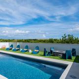 Beach Access & Private Pool