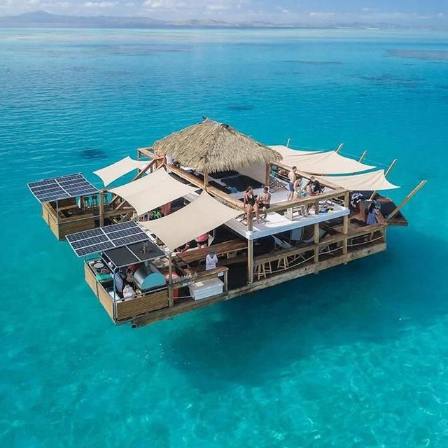 Excursion: Cloud 9 Fiji