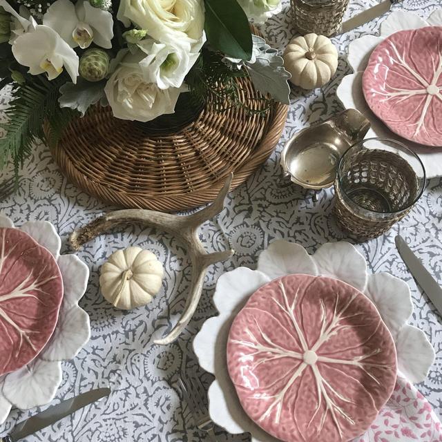 Shale Carnation Tablecloth  — India Amory