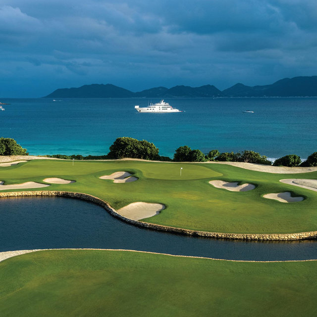 Honeymoon Round of Golf for 2