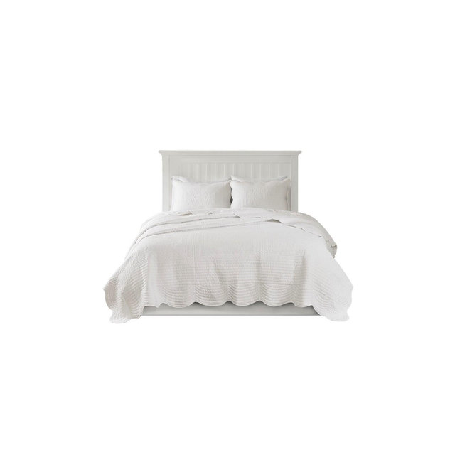 Gracie Mills Salvatore 3-Piece Reversible Country-Inspired Scalloped Edge Quilt Set - King/California King - White