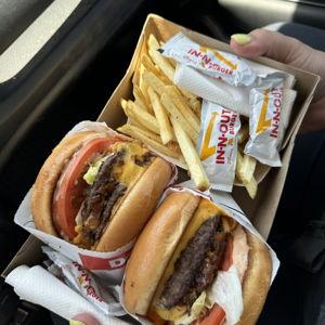 roadtrip snackies
