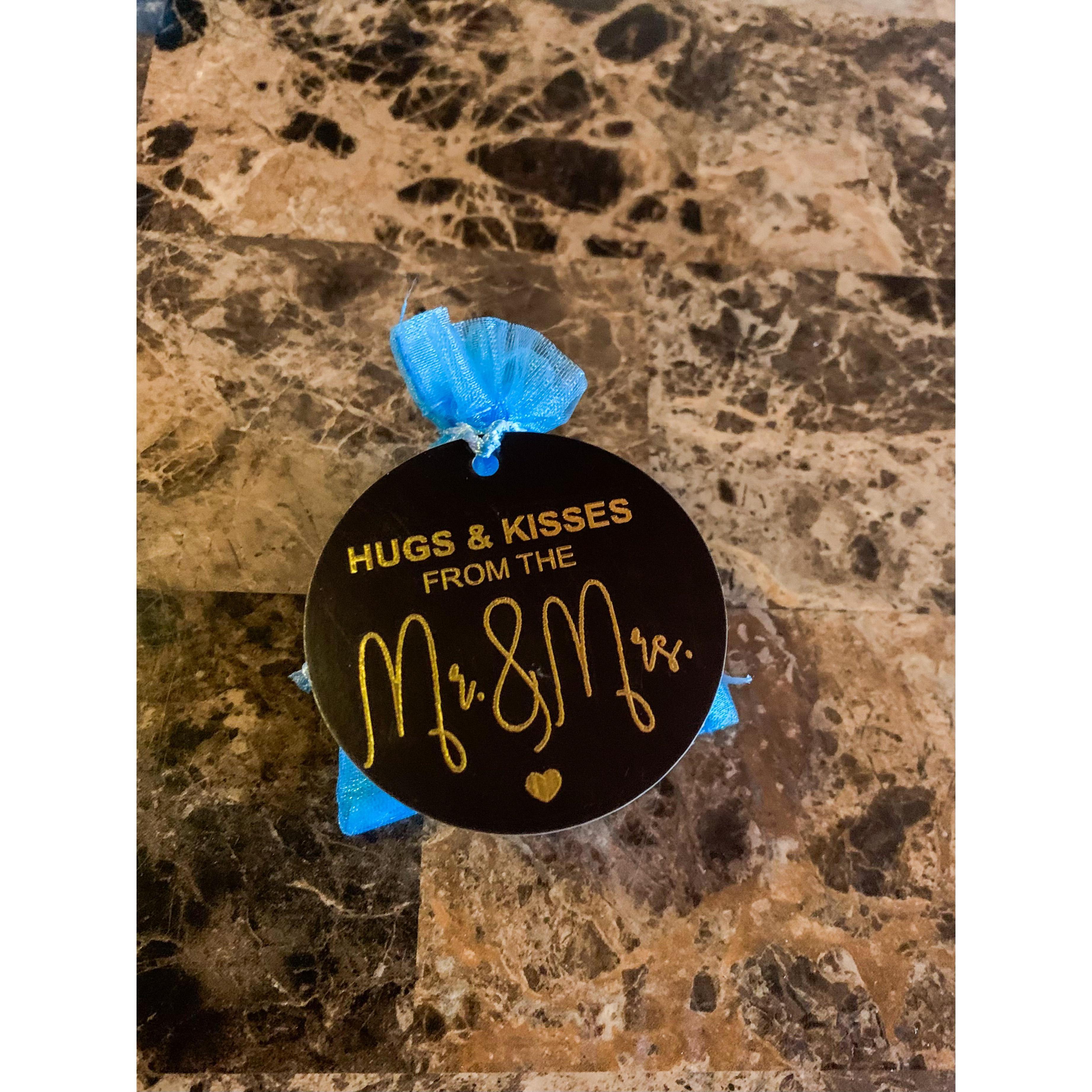 Table goodie bags. Hugs & kisses from the Mr & Mrs.