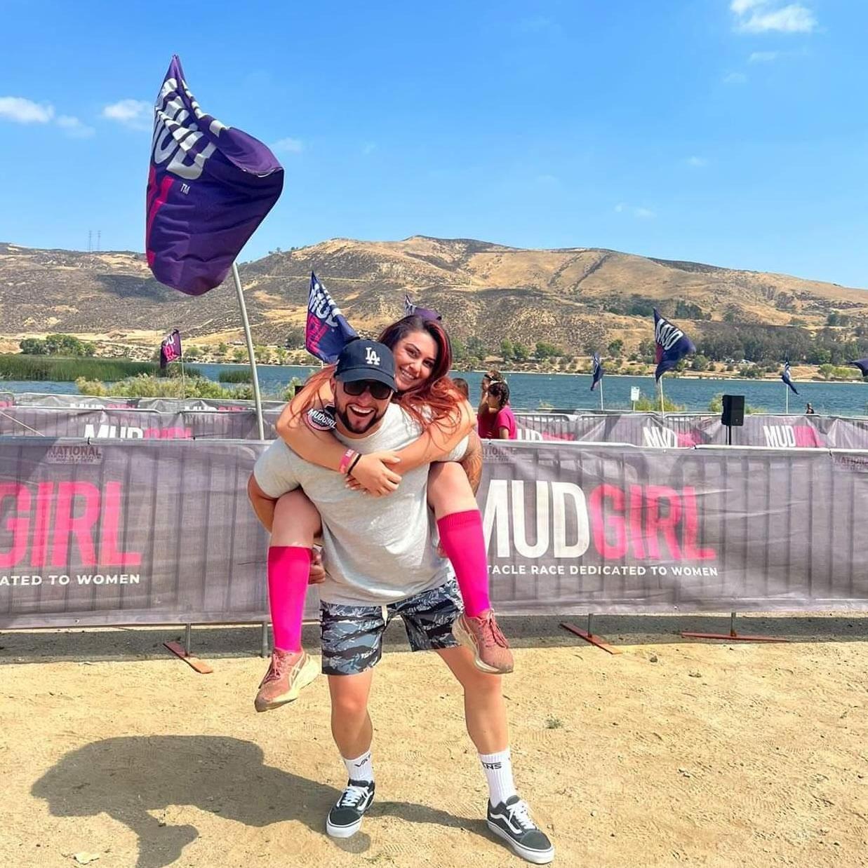 One of Jessicas and Michaels first pictures. This was about there 3rd date after Jessica did a mudrun!