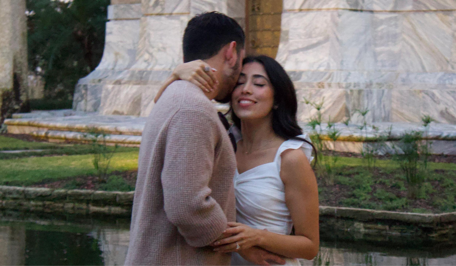 The Wedding Website of Kenji Fujiwara and Adriana Gutierrez