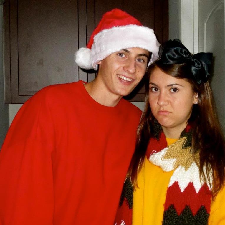 December 2012: Merry Christmas, ya filthy animals!