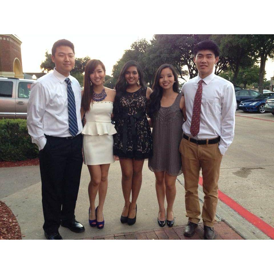 2014 Homecoming with 
James Yun (best man), Sharan (our close friend), Jessica (bridesmaid)