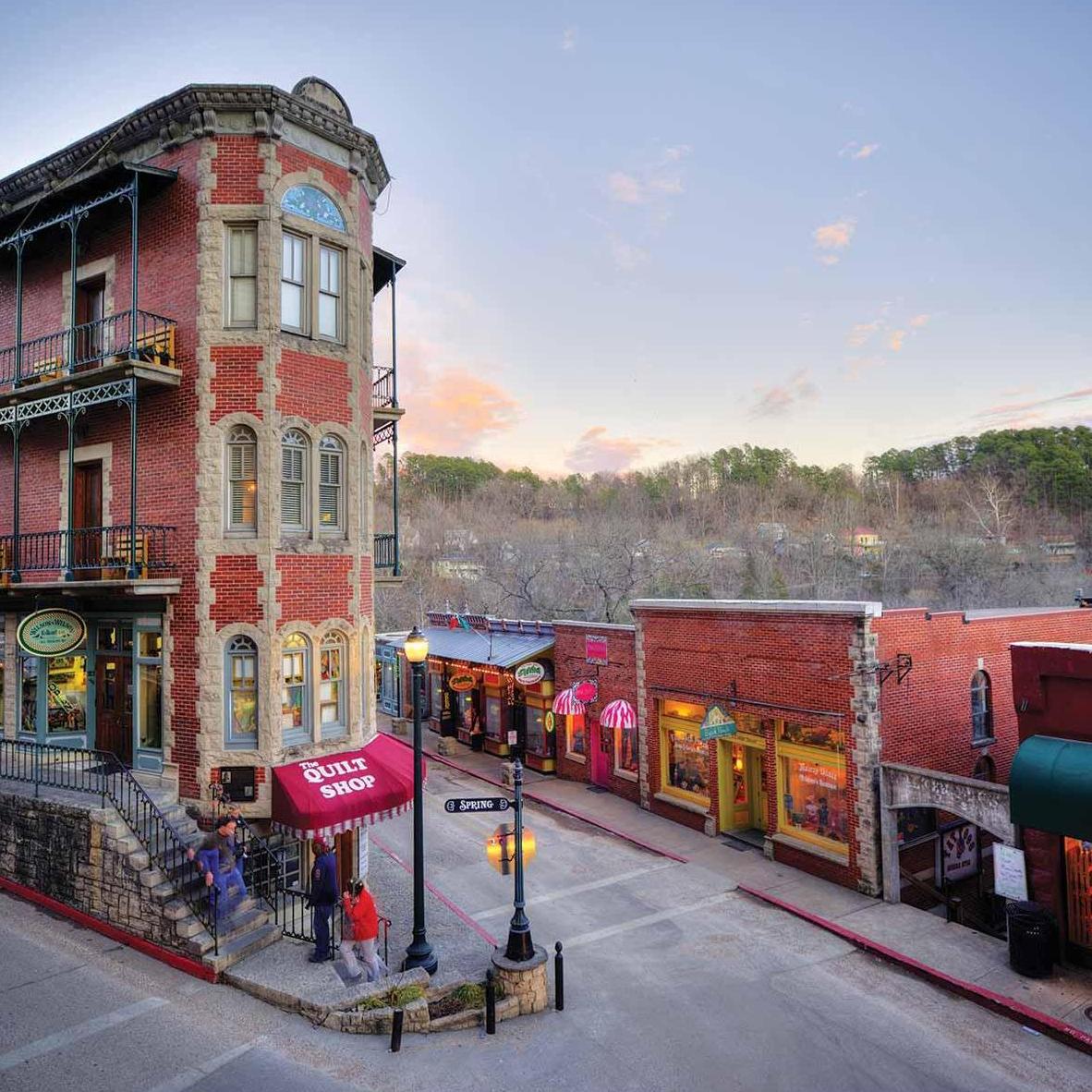 Eureka Springs, AR