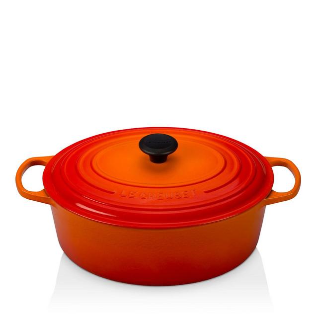 Le Creuset 8 Qt. Signature Oval Dutch Oven