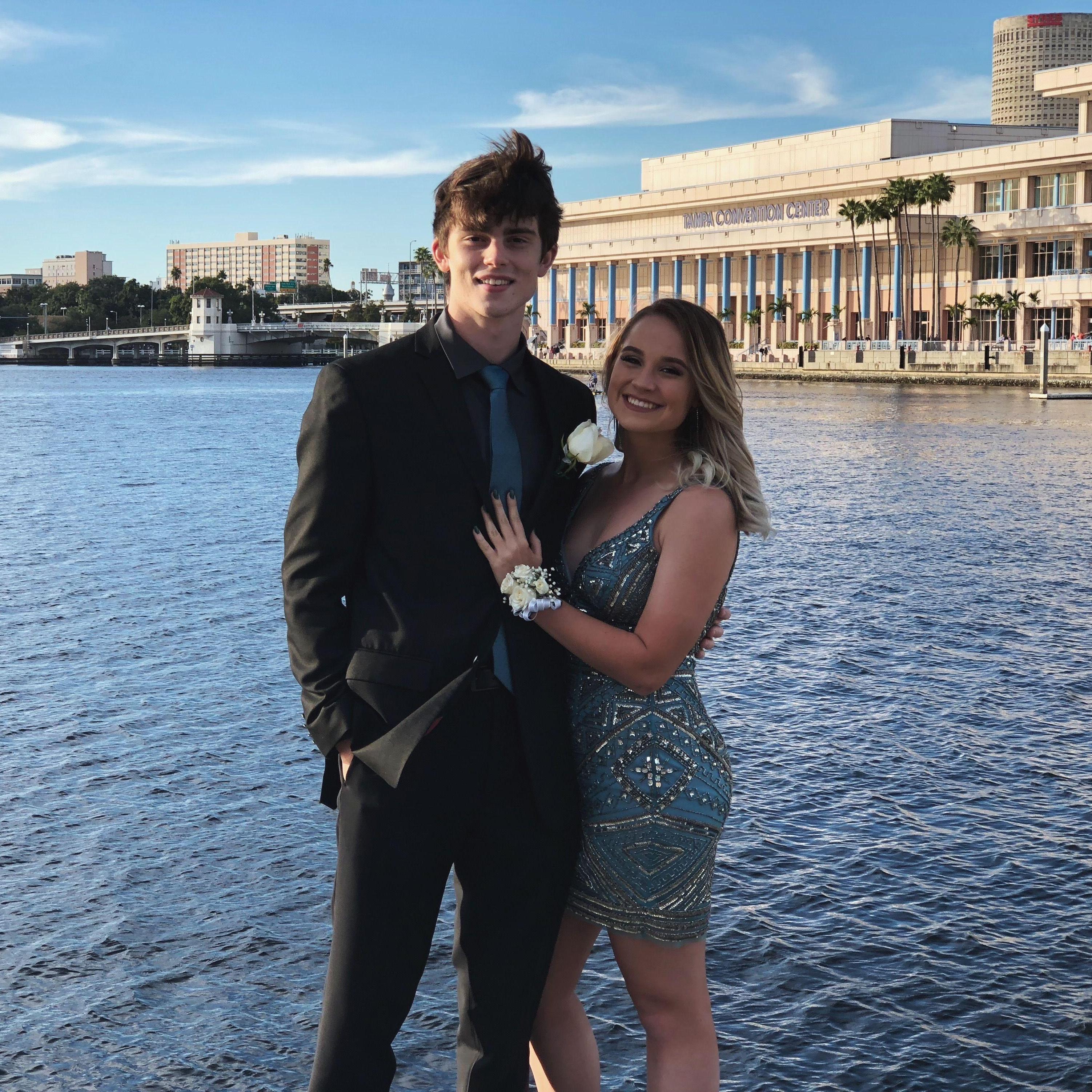 Hoco 2019