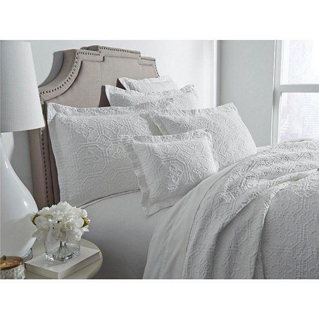 Southern LivingLancaster Tiled Matelasse Coverlet