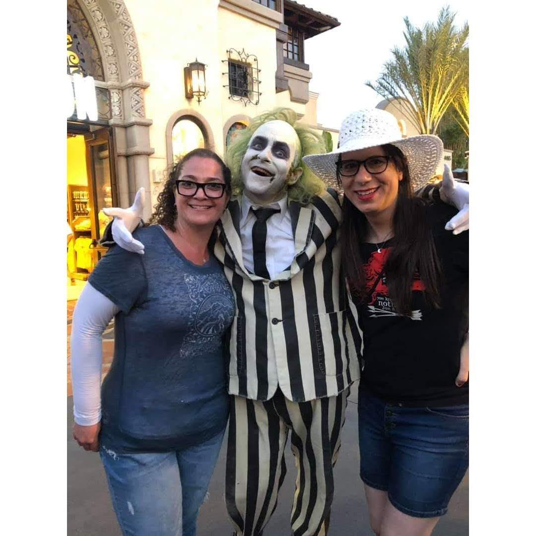 Universal Studios - March 2019 (a few weeks'ish after our first date - Feb 15, 2019)