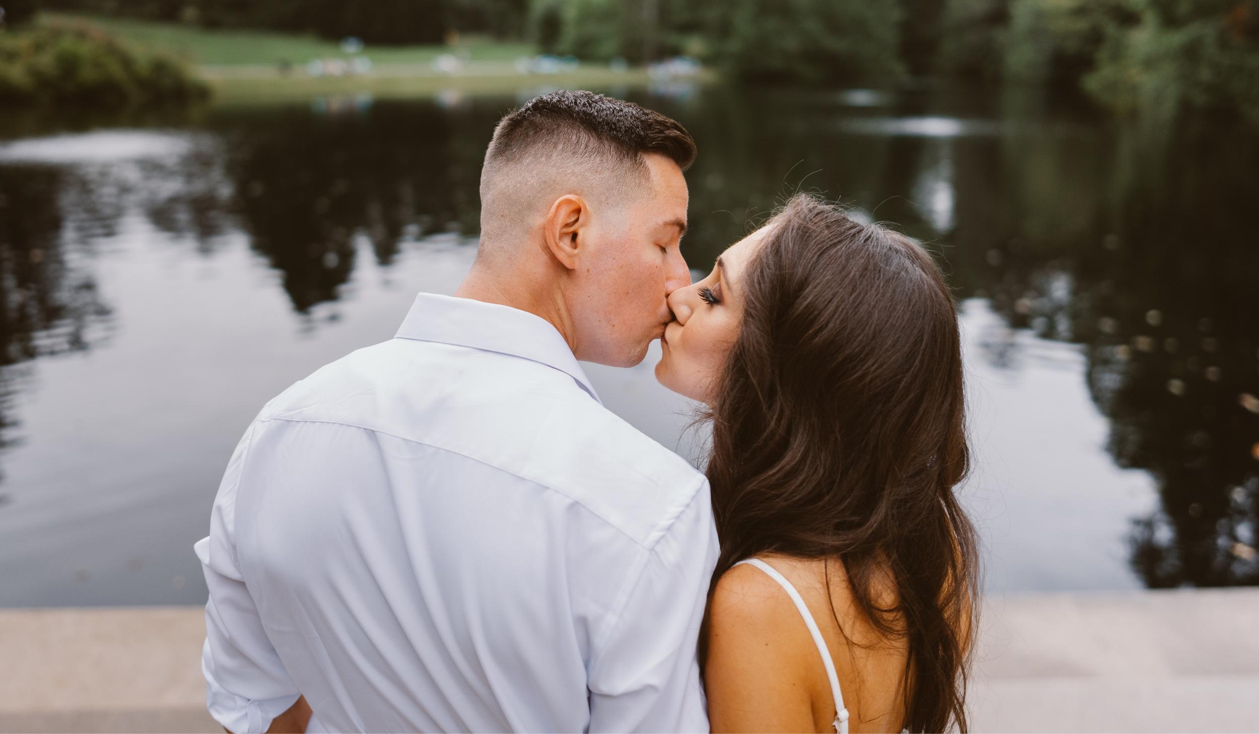 The Wedding Website of Danielle Einhorn and Christopher Whitney