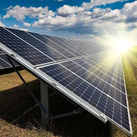 Solar inverter and batteries