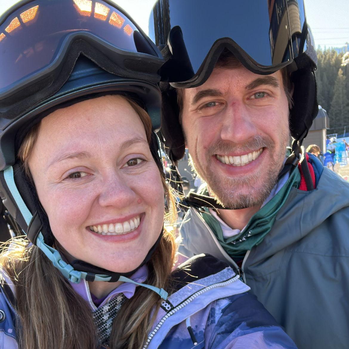 She ski’s, he snowboards!