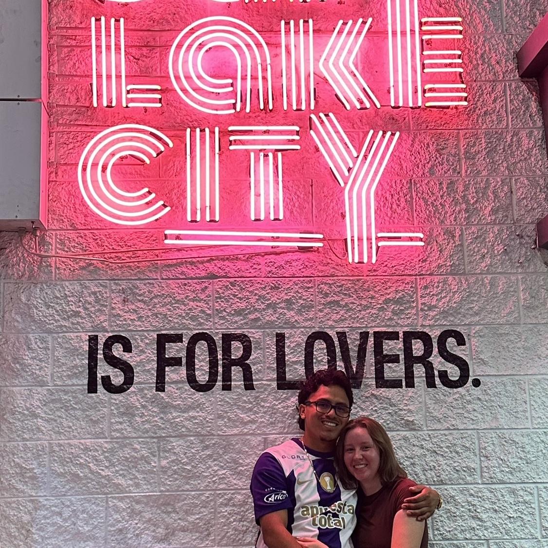 One of my favorite pictures in Salt Lake😚