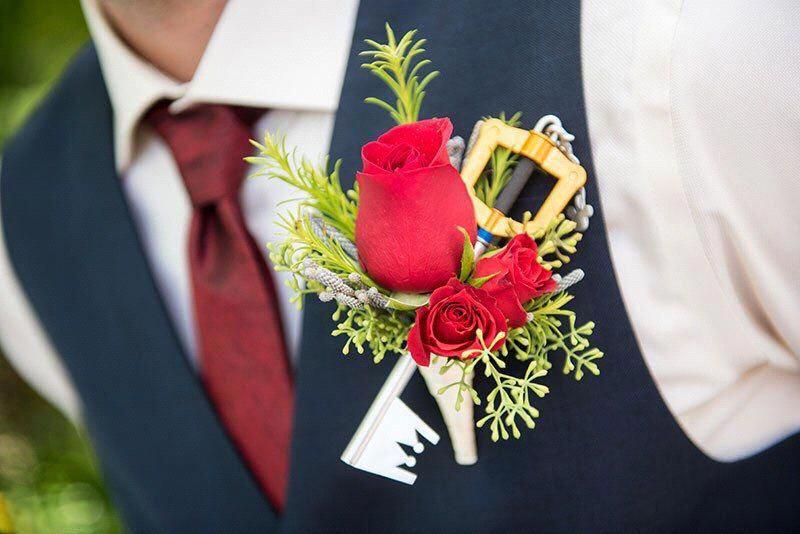 Groom boutonnière