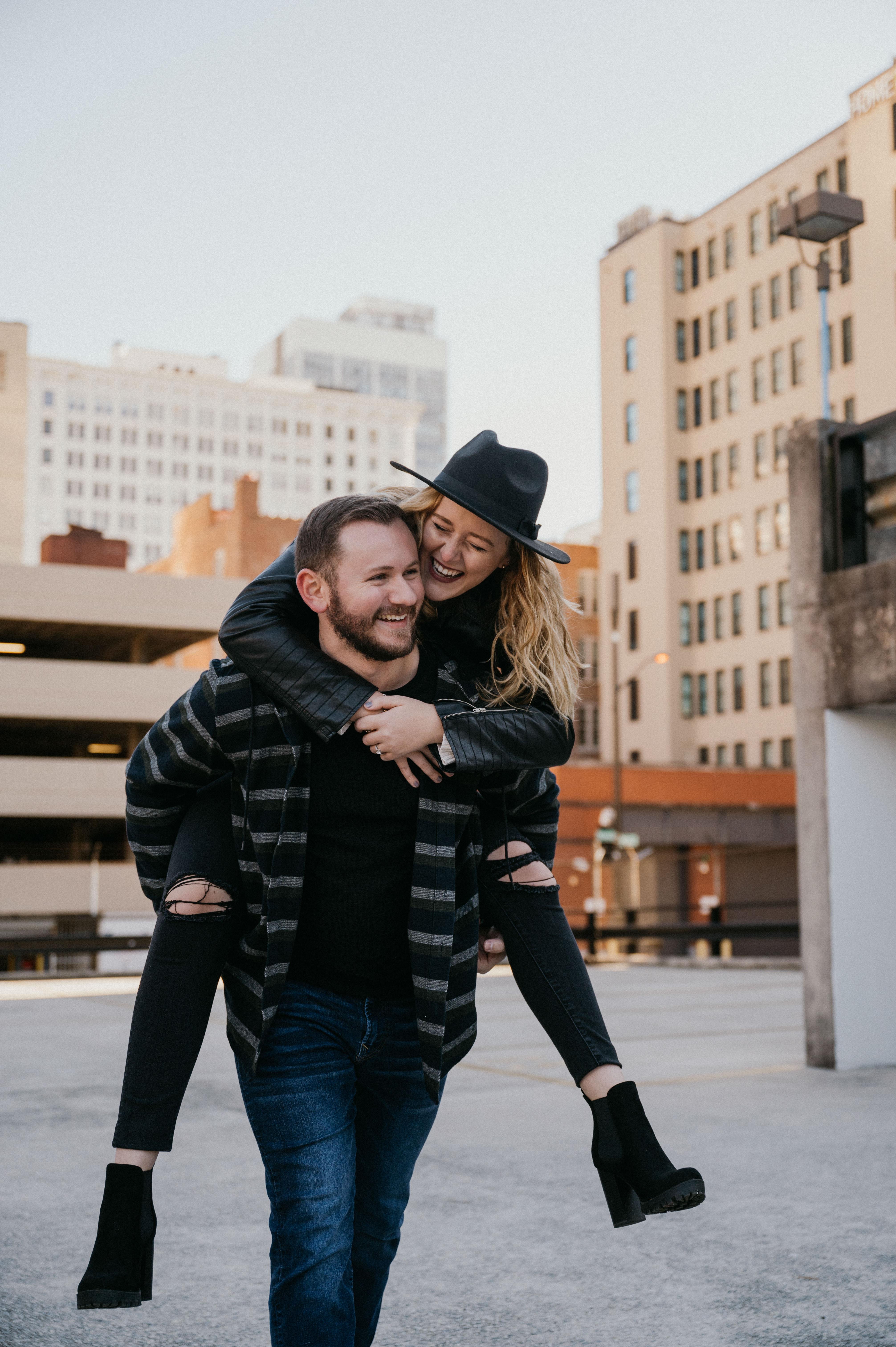 The Wedding Website of McKensie Podell and Logan Taylor