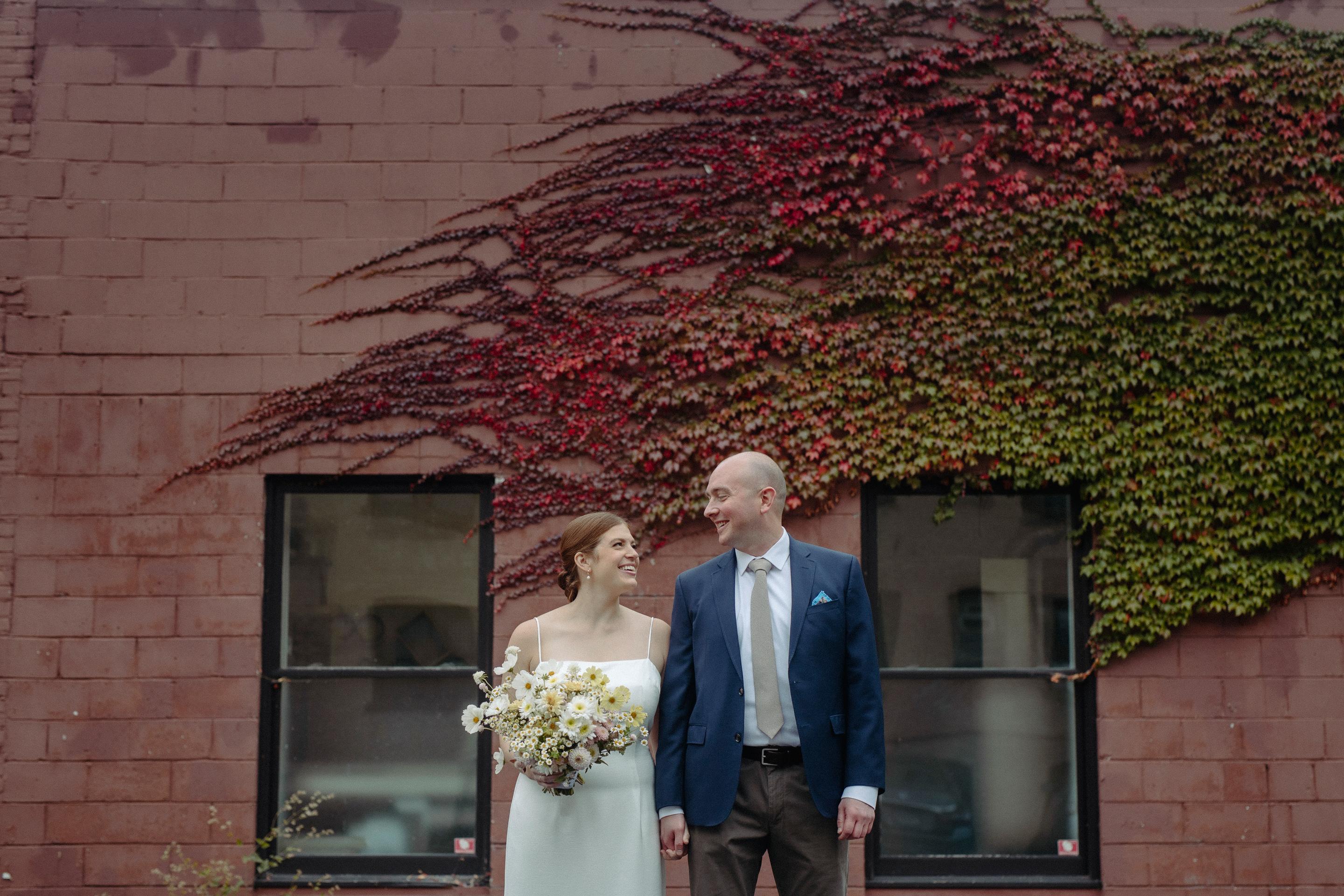 The Wedding Website of Leslie Strobel and Kyle Stolarz