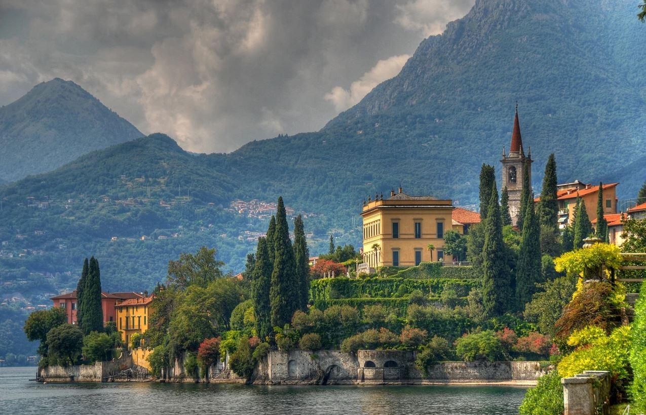 The Wedding Website of Brooke Richardson and Damien Lacombe