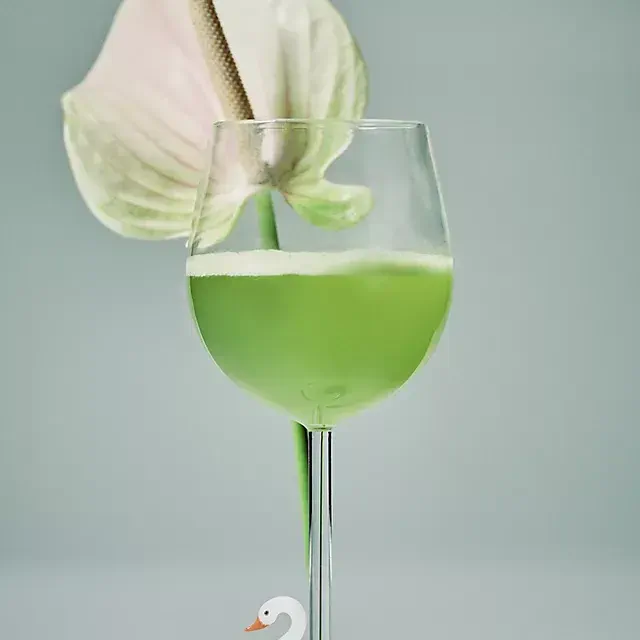 Fiona Wine Glass
