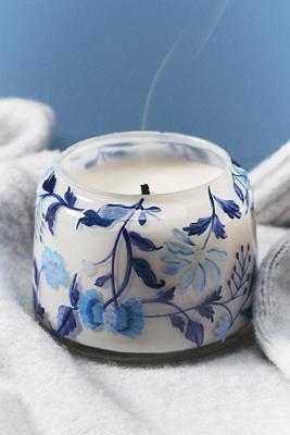 The Gather Candle by Anthropologie: Floral Golden Petals & Cashmere