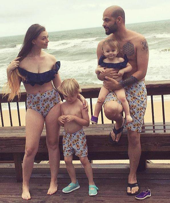 The Wedding Website of Lindsay Lewallen and James Ayala