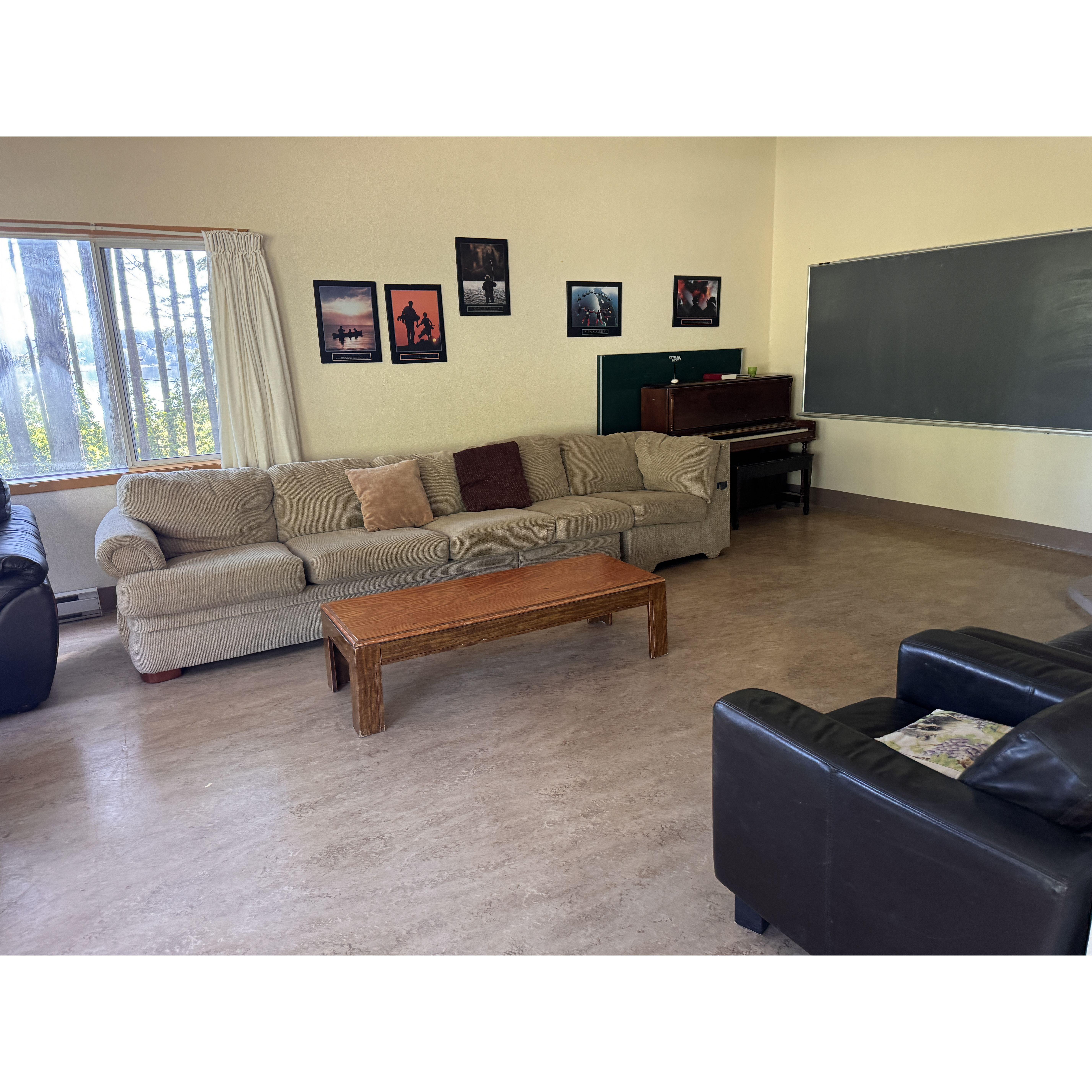 Camp Pringle - Luara Butler Lodge - rec room