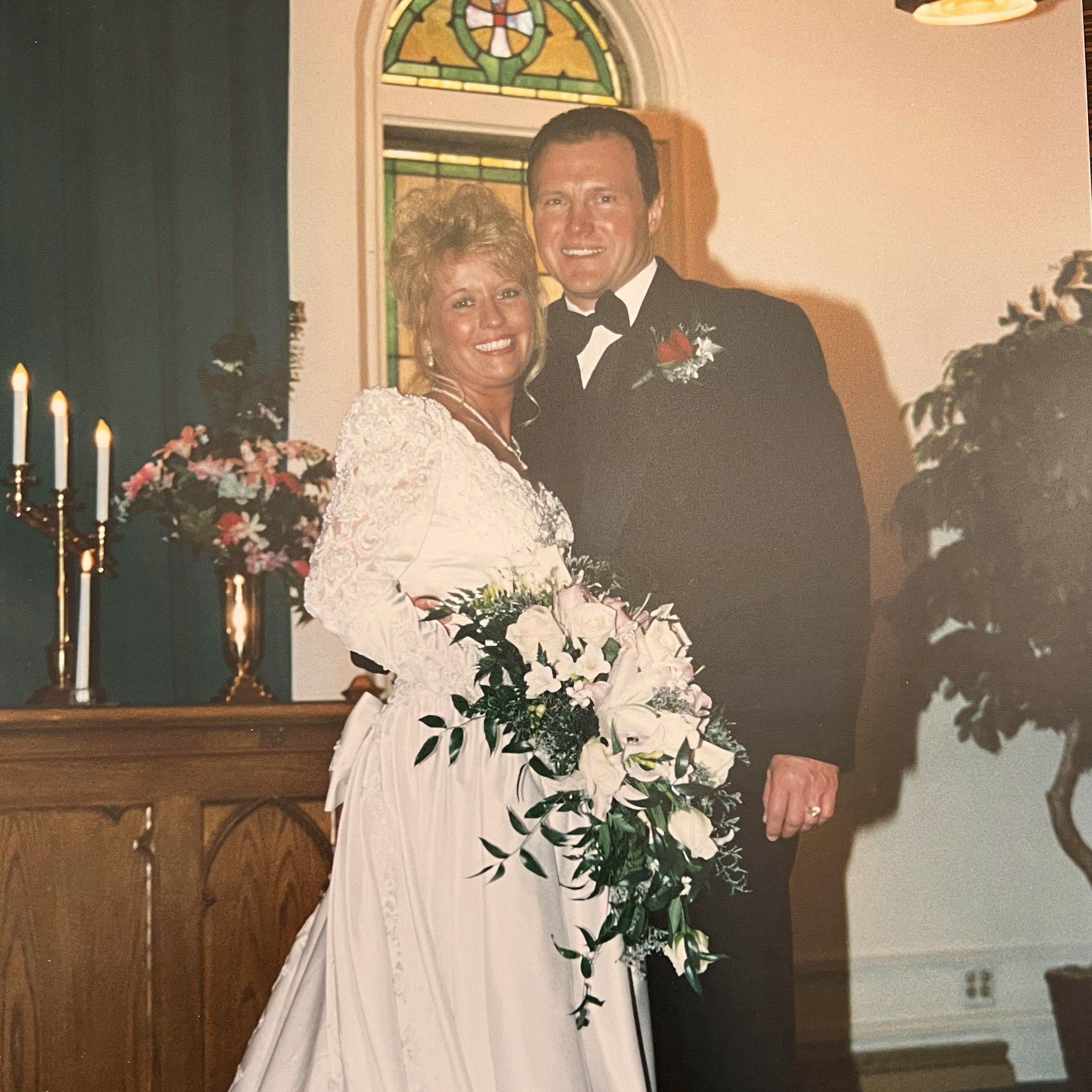 Clarence and Audrey Bringe. The Groom's aunt and uncle.