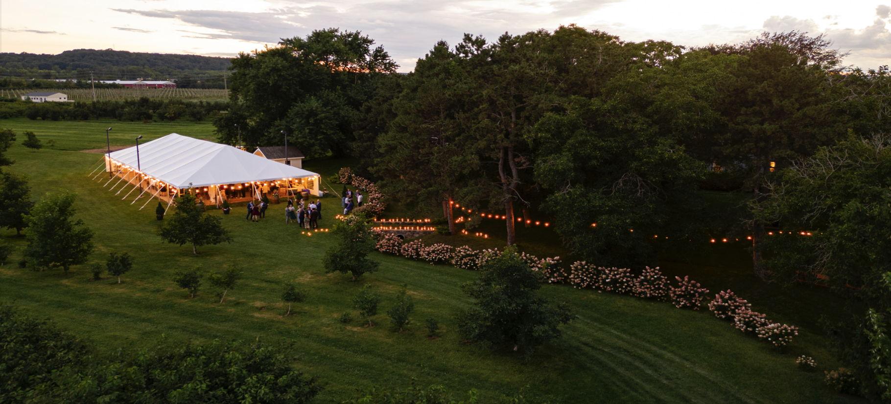 The Wedding Website of Sadie Bennett-Chamberlain and Brandon Goobie